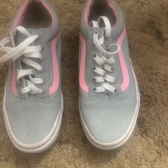 Size 6 women’s vans gray and pink - Picture 2 of 3